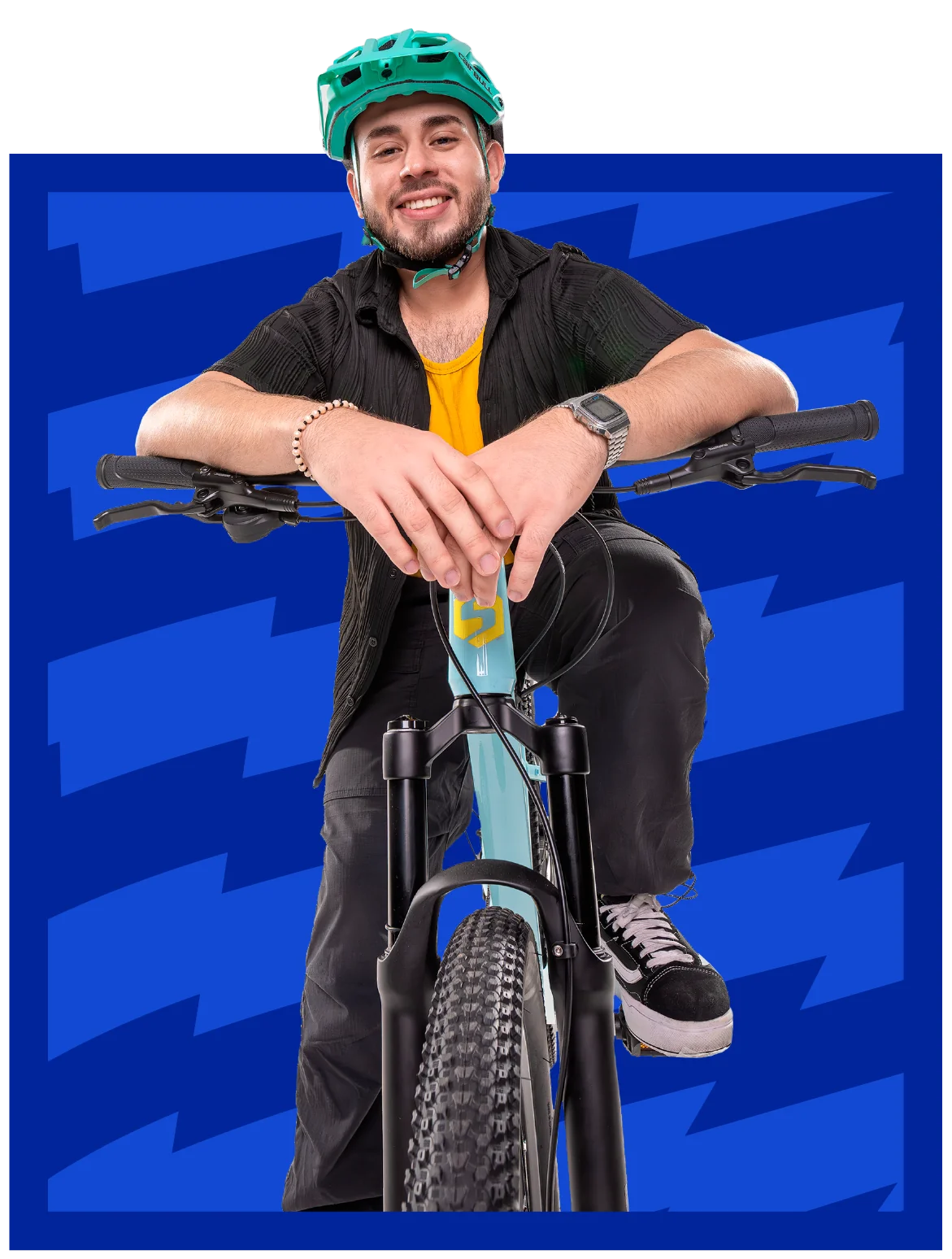 Chico en bicicleta